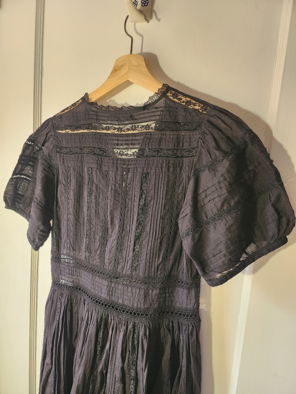 Doen Violet Black Midi Dress - Picture 10 of 12